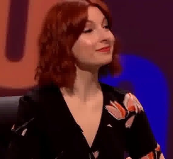 Alice Levine gifs (2018) qi xl o11 objects and ornaments 1